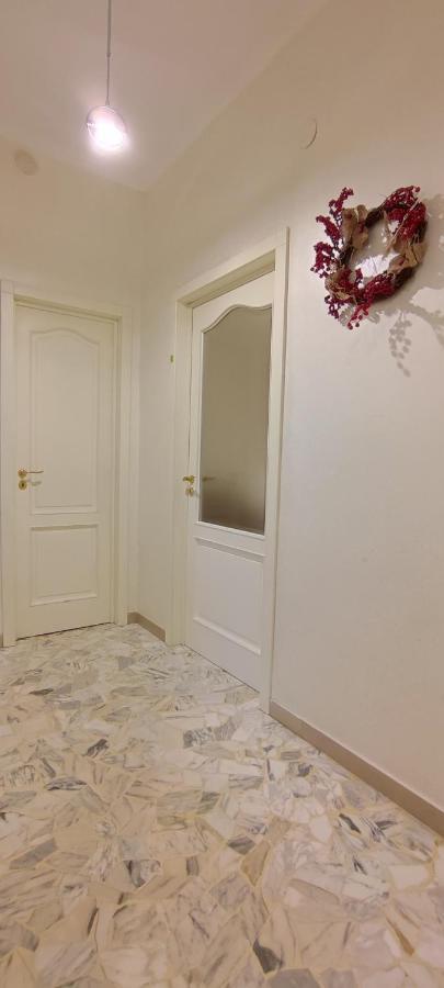 Hotel Giambattista House Bari Exterior foto